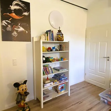 - Apartament